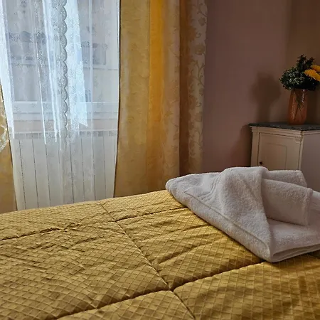 Toselli Luxury Apartamento *